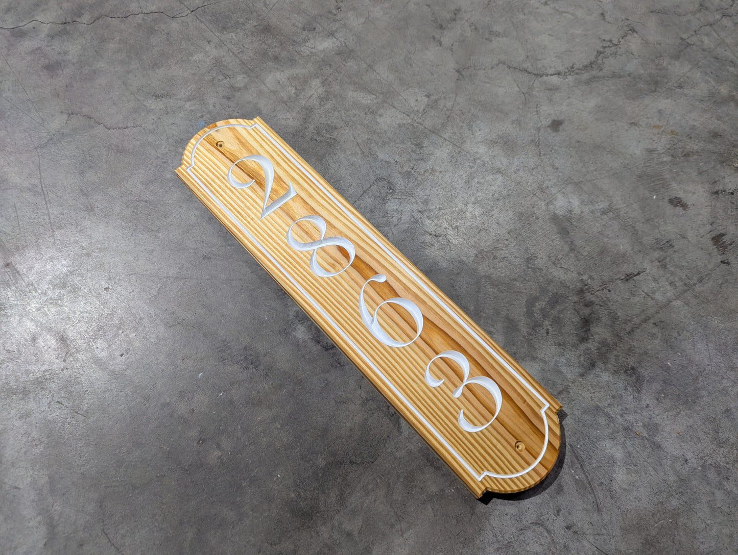 Vertical House Numbers White Pine