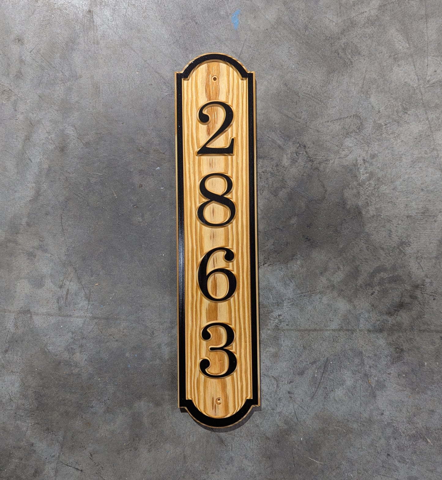 Vertical House Numbers White Pine
